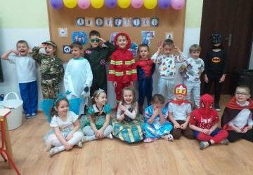 Andrzejkowy Bal w Stylu Kosmos FLUO